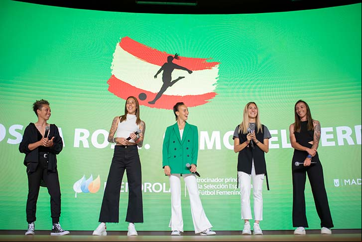 Iberdrola presents the campaign to  the Spanish Women's National Women's Football Team