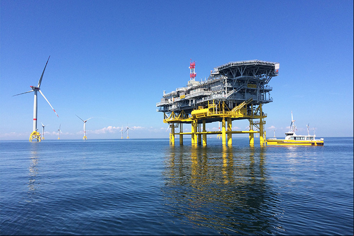 Iberdrola vende el 49% de Wikinger a EIP por 700 millones de euros para potenciar su cartera de proyectos eólicos marinos