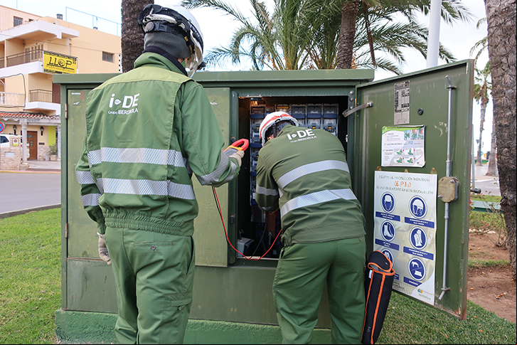 A Iberdrola está a reforçar uma das suas principais áreas de negócio: as redes de distribuição e transmissão