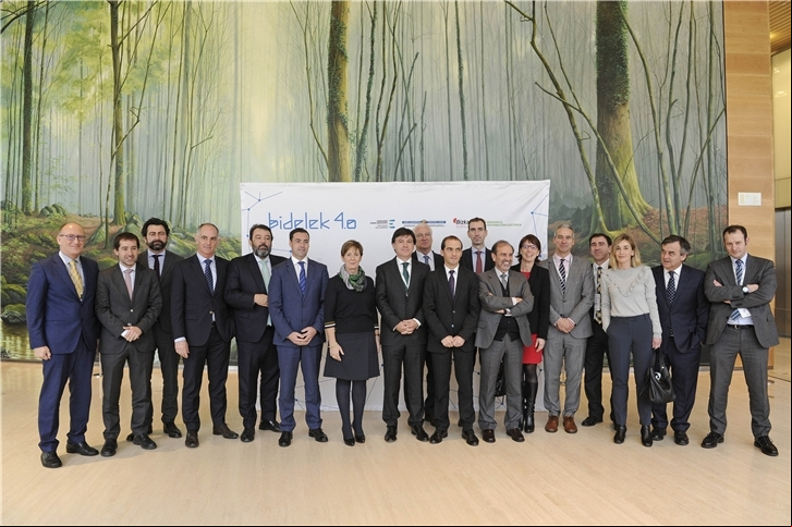 El Ente Vasco de la Energía, Iberdrola y la Diputación Foral de Bizkaia acuerdan seguir apostando por la digitalización de la red eléctrica con Bidelek 4.0.