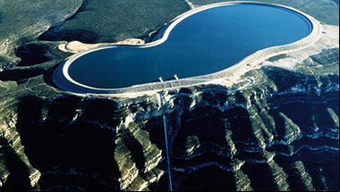 Do you know what pumped storage hydroelectric power stations are used for?
